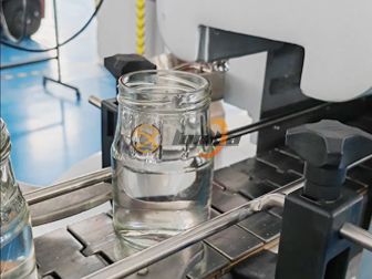 Vacuum Capping Machine