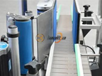 Automatic Labeling Machine